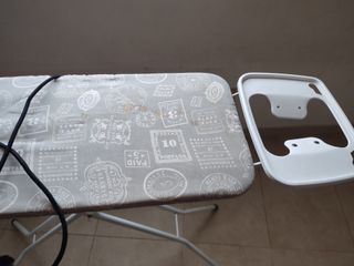 Tabla de planchar y plancha
