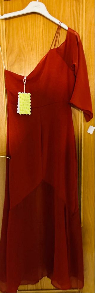 Vestido fiesta Granate asimétrico