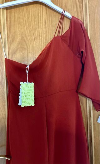 Vestido fiesta Granate asimétrico