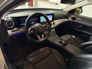 Mercedes-Benz Clase E 220d Amg line