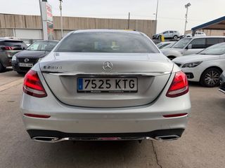 Mercedes-Benz Clase E 220d Amg line