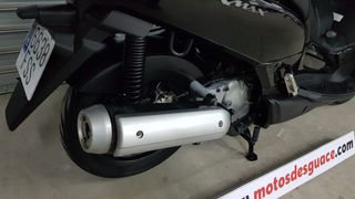 YAMAHA X-MAX 125