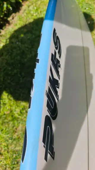 Tabla de surf Pukas Axel Lorentz