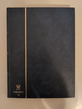 Álbum de sellos gran lote temático.