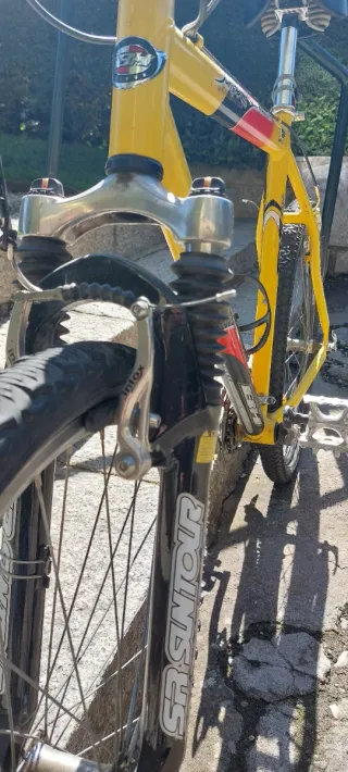 Bicicleta BH Jumper MTB Amarilla