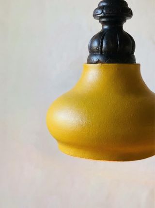 Lámpara colgante cerámica y madera