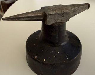 Yunque Relojero/Joyero Robusto