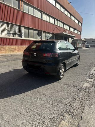 SEAT Ibiza 2005