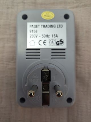 Interruptor crepuscular com temporizador - Novo