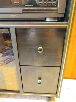 Cadena Hi-Fi Philips y Mueble Madera