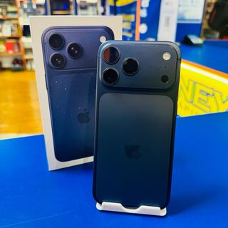 iPhone 17 Pro Max Azul Marino