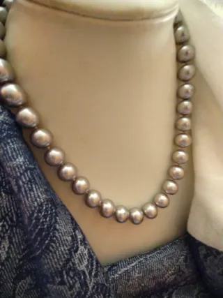 Collana vintage perle vetro grigio