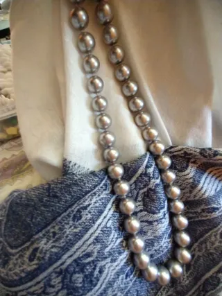 Collana vintage perle vetro grigio