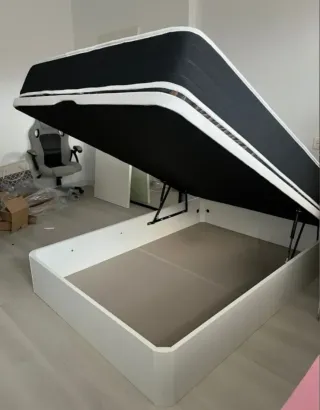 Canapé abatible madera blanco y beige
