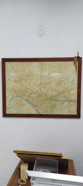Mapa antiguo enmarcado