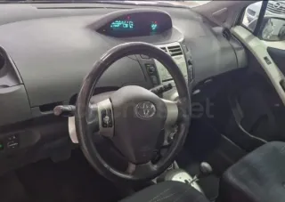 Toyota Yaris 2006