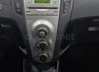 Toyota Yaris 2006