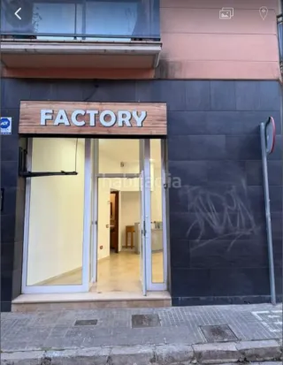 Local esquinero carrer Sant Marià 71, viladecans