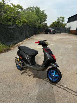 Piaggio Zip SP