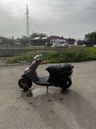 Piaggio Zip SP