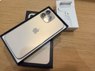 iPhone 13 Pro Max Oro
