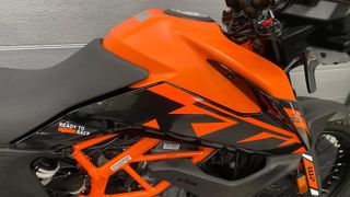 KTM 390 Adventure Negra/Naranja