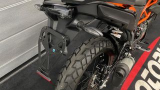 KTM 390 Adventure Negra/Naranja