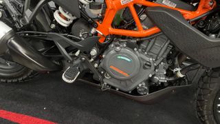 KTM 390 Adventure Negra/Naranja