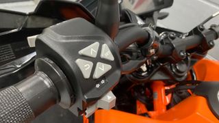 KTM 390 Adventure Negra/Naranja