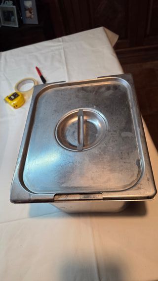 Contenitore acciaio con coperchio