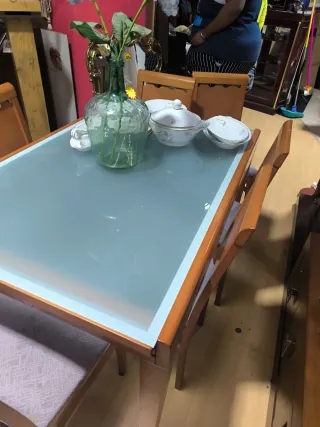 Mesa comedor extensible con 7 sillas