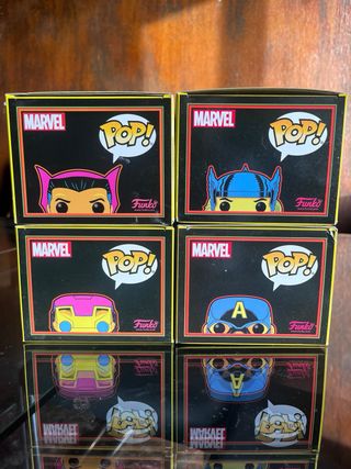 Pack 4 Funko Pop Marvel Blacklight