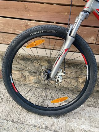 Bicicleta Giant Revel talla S
