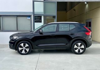 Volvo XC40 2021