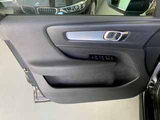 Volvo XC40 2021