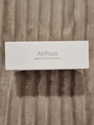 AirPods 3ª Gen con estuche Lightning