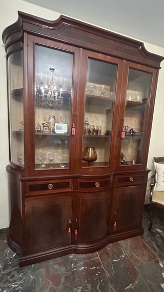 Vitrina Clásica Lujo Cristales Curvos Madera