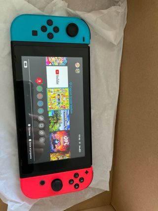 Nintendo Switch  2019 + Minecraft y Mario Kart 8