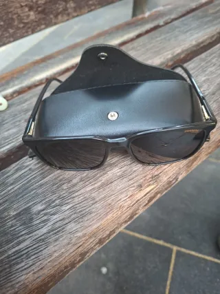 Gafas de sol Carrera protectoras