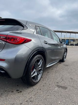 Infiniti Q30 Sport