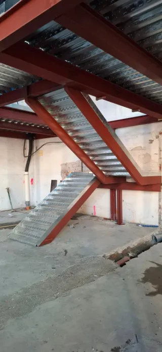 Herreria todo tipo de fabricación y reparación