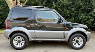 Suzuki Jimny 2010