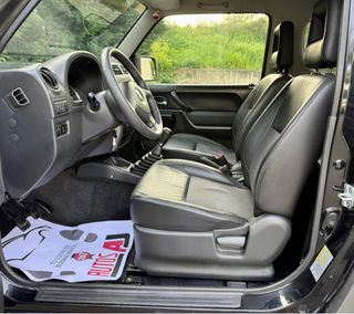 Suzuki Jimny 2010