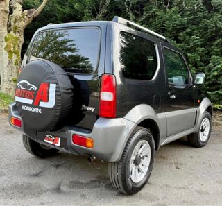 Suzuki Jimny 2010