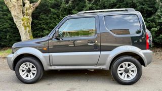 Suzuki Jimny 2010