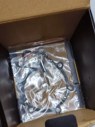 Bomba de água OM606 Nova Mercedes