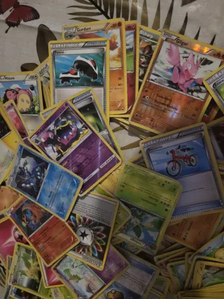 Carte Pokémon - Lotto misto