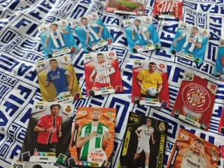 Cromos de fútbol adrenaly