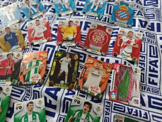 Cromos de fútbol adrenaly