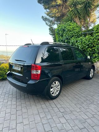 KIA Carnival 2010 Automatica Pegatina B itv pasada